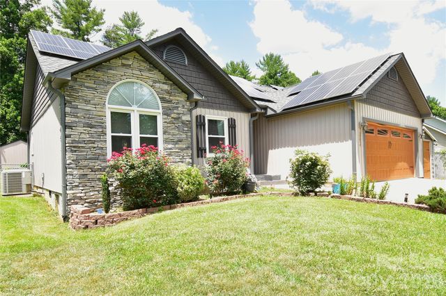 302 Watson Road, Arden, NC 28704