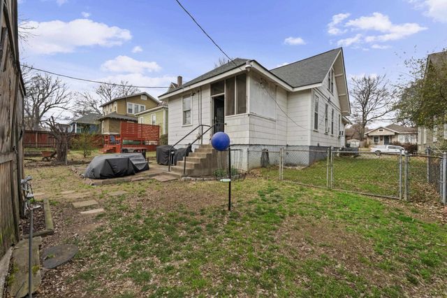 1995 COURT AVE, Memphis, TN 38104