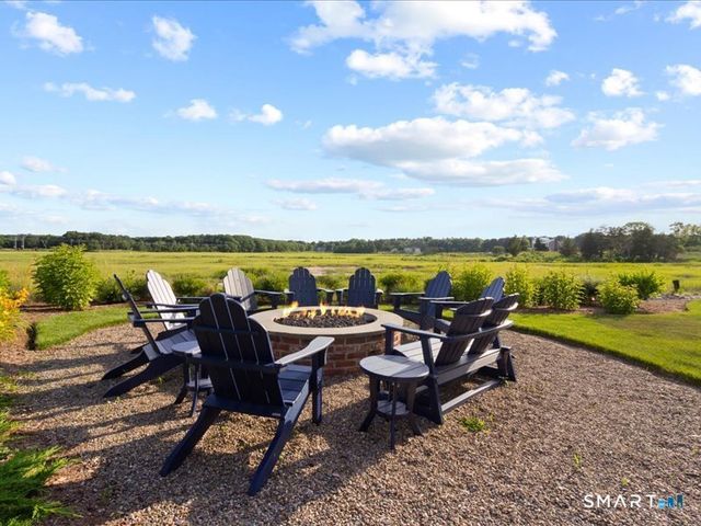 66 High Street 34, Guilford, CT 06437