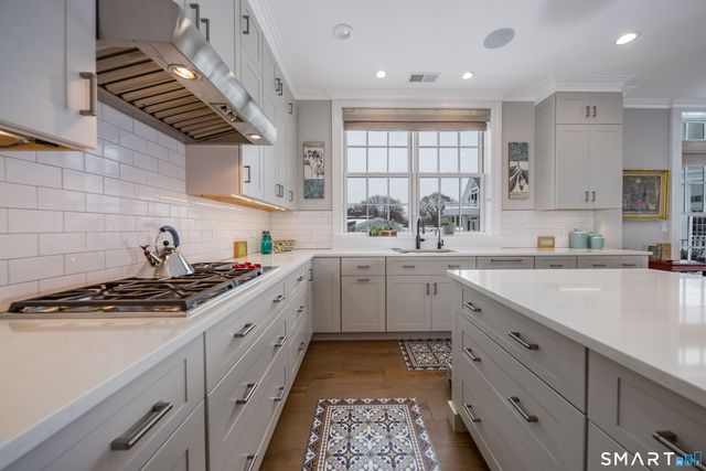 66 High Street 34, Guilford, CT 06437