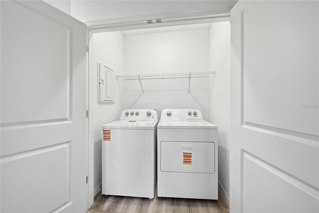 32497 MIDSUMMER NIGHT LANE, Wesley Chapel, FL 33543