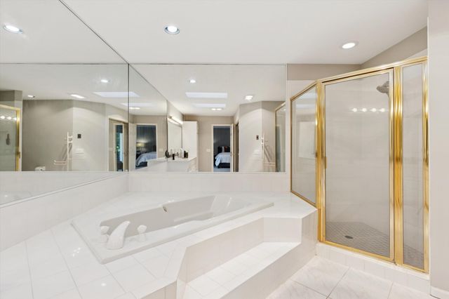 1312 Summit Oaks Drive, Burnsville, MN 55337