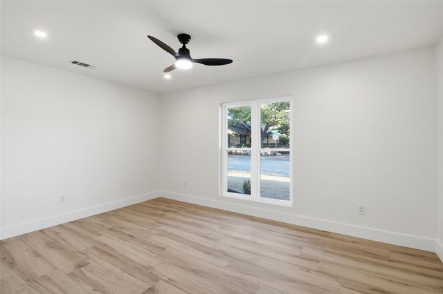 7076 Briarmeadow Drive, Dallas, TX 75230