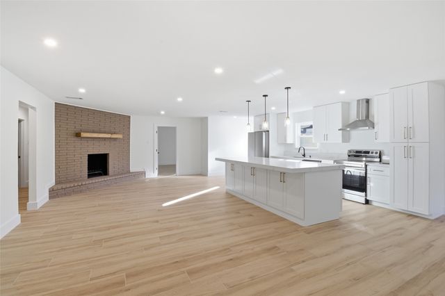 7076 Briarmeadow Drive, Dallas, TX 75230