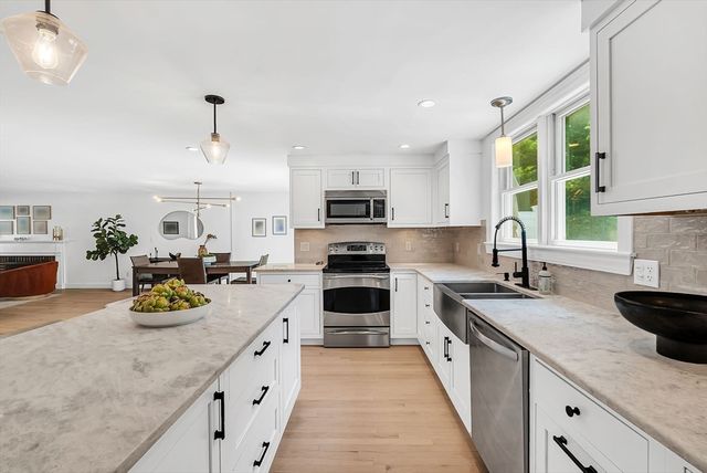 86 Grosvenor Rd., Needham, MA 02492