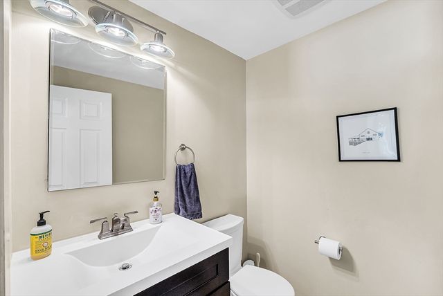 86 Grosvenor Rd., Needham, MA 02492