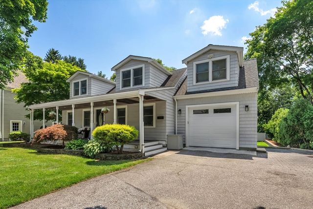 86 Grosvenor Rd., Needham, MA 02492