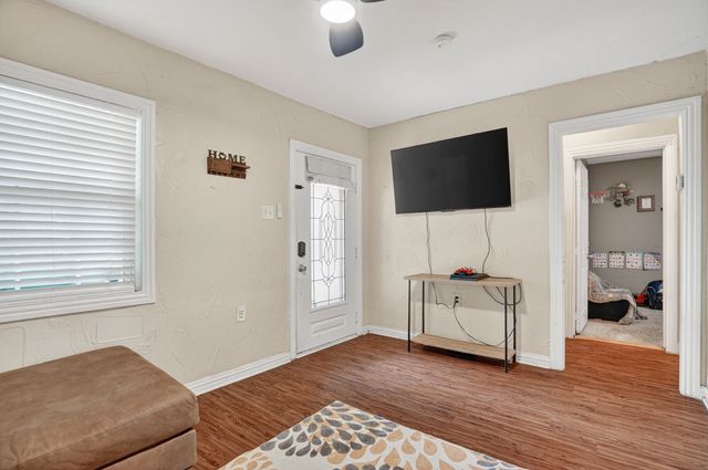 620 S Redford Lane, White Settlement, TX 76108