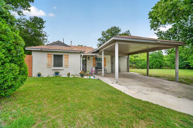 620 S Redford Lane, White Settlement, TX 76108