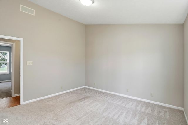 225 W Tansey Crossing, Westfield, IN 46074