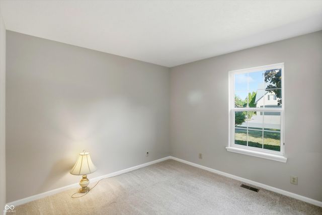 225 W Tansey Crossing, Westfield, IN 46074