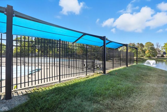 225 W Tansey Crossing, Westfield, IN 46074
