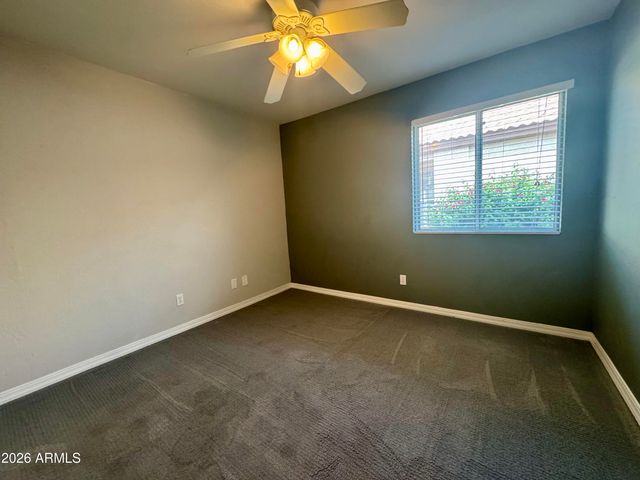 8667 E PINCHOT Avenue, Scottsdale, AZ 85251