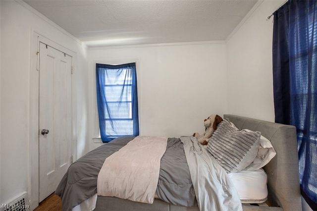 970 Whitby Road, Cleveland Heights, OH 44112