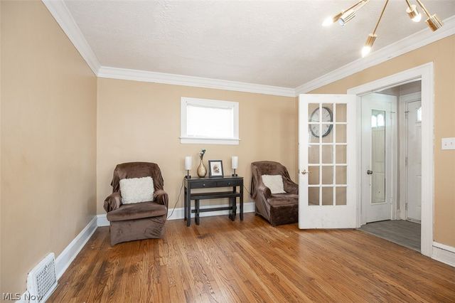 970 Whitby Road, Cleveland Heights, OH 44112