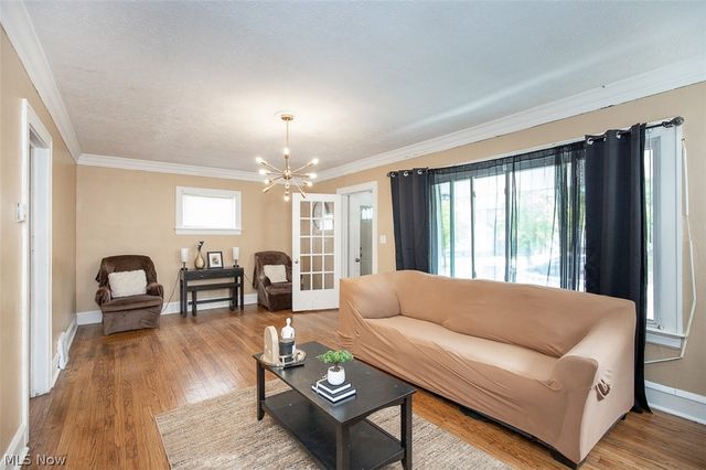 970 Whitby Road, Cleveland Heights, OH 44112