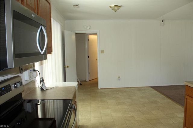 1503 Addison RD, Hampton, VA 23663