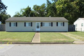 1503 Addison RD, Hampton, VA 23663