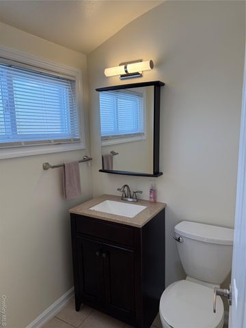 192 E 5th Street, Deer Park, NY 11729