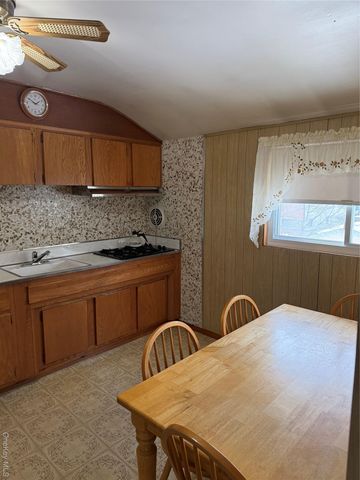 192 E 5th Street, Deer Park, NY 11729