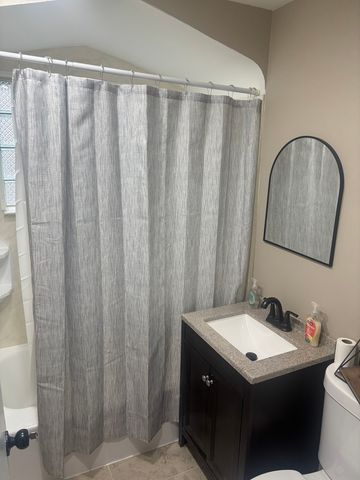 3334 PRAIRIE Avenue, Brookfield, IL 60513