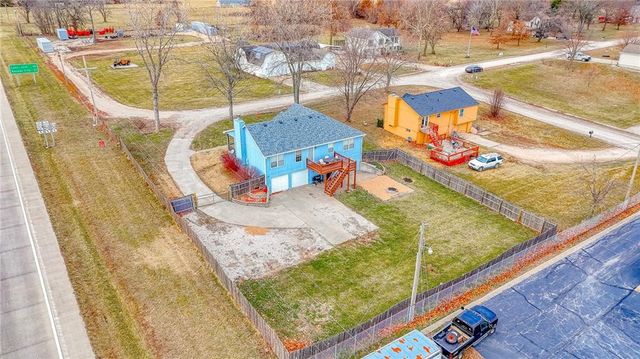 551 NW 1381st Road, Holden, MO 64040