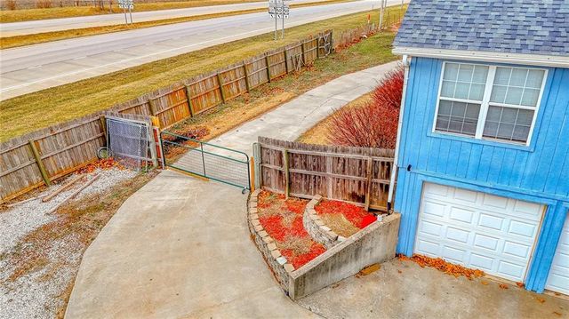 551 NW 1381st Road, Holden, MO 64040