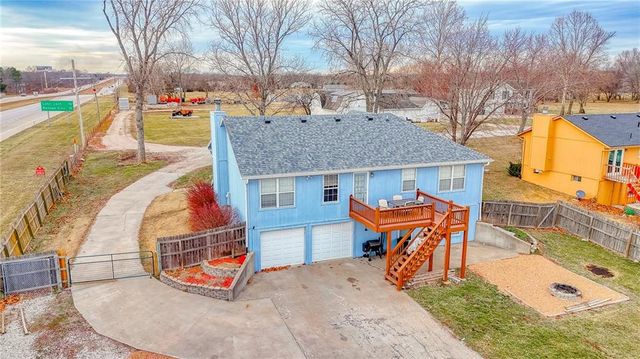 551 NW 1381st Road, Holden, MO 64040