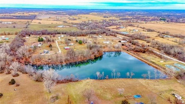 551 NW 1381st Road, Holden, MO 64040