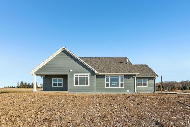 2034 Highland WAY, Sturtevant, WI 53177