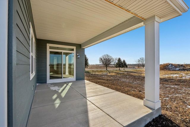 2034 Highland WAY, Sturtevant, WI 53177