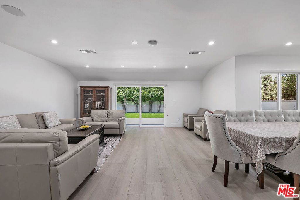 12849 Tiara Street, Valley Village, CA 91607 — photo 4