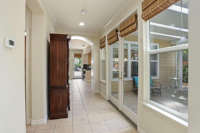 2127 Lighthouse Cir, Tracy, CA 95304