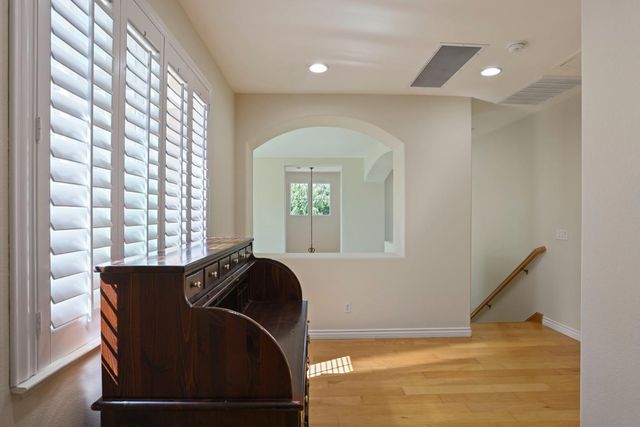 2127 Lighthouse Cir, Tracy, CA 95304