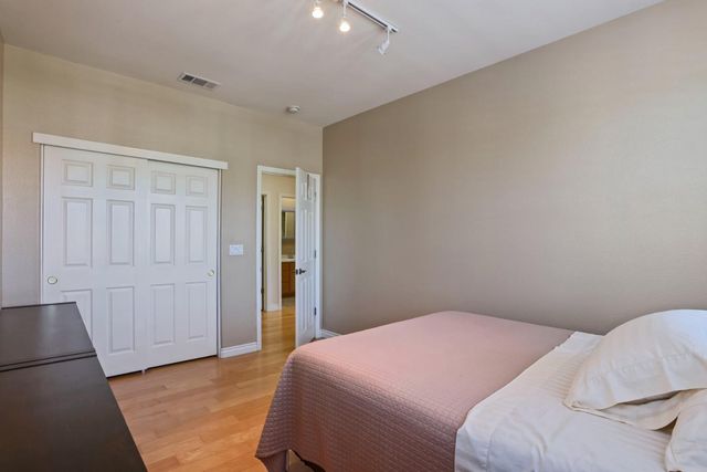 2127 Lighthouse Cir, Tracy, CA 95304