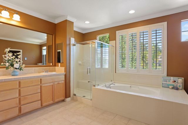 2127 Lighthouse Cir, Tracy, CA 95304