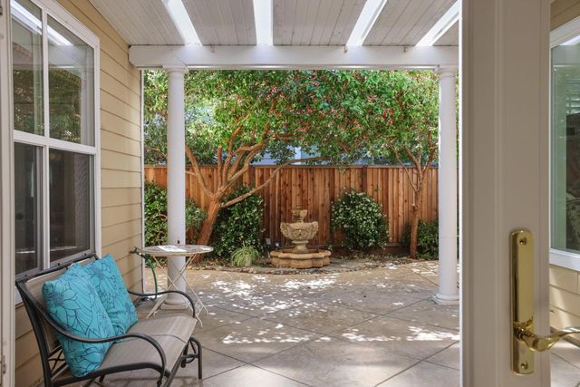 2127 Lighthouse Cir, Tracy, CA 95304