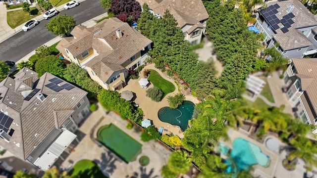 2127 Lighthouse Cir, Tracy, CA 95304
