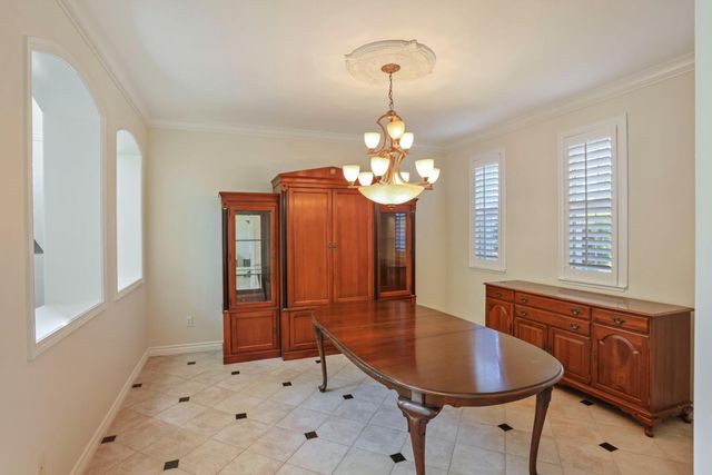 2127 Lighthouse Cir, Tracy, CA 95304
