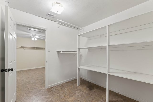 2528 Live Oak St, Ingleside, TX 78362