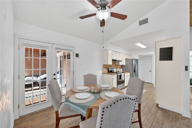 2528 Live Oak St, Ingleside, TX 78362