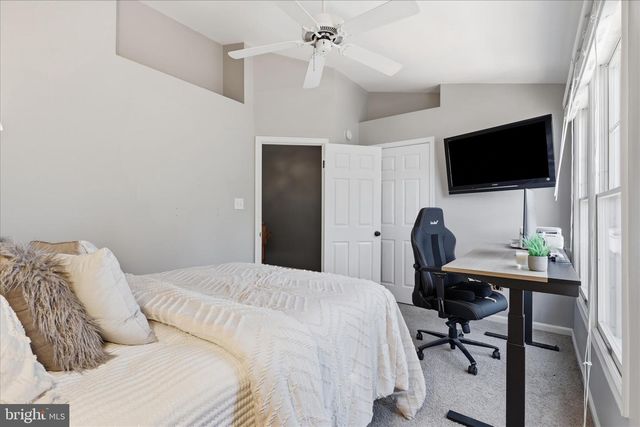 6526 SKYLEMAR TRL, Centreville, VA 20121