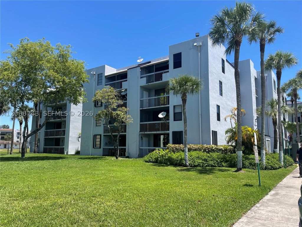 12209 SW 14th Ln 1311, Miami, FL 33184