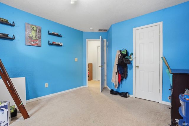 69 S Morris Boulevard, Bargersville, IN 46106
