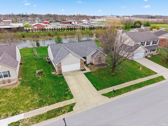 69 S Morris Boulevard, Bargersville, IN 46106
