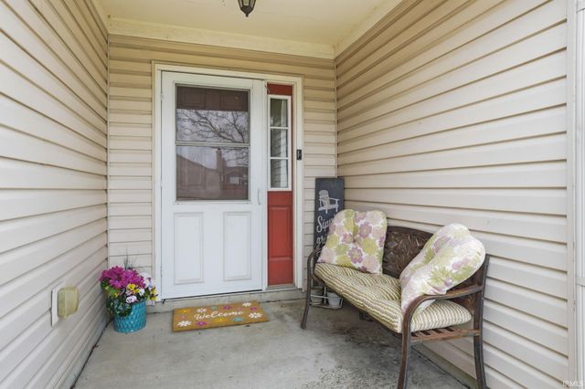 69 S Morris Boulevard, Bargersville, IN 46106