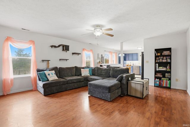 69 S Morris Boulevard, Bargersville, IN 46106