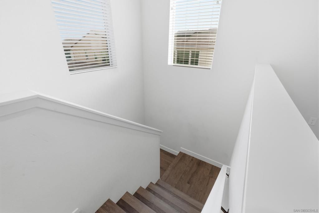 Image 7 of property listing at 2098 Paseo Cultura, Chula Vista, CA 91913