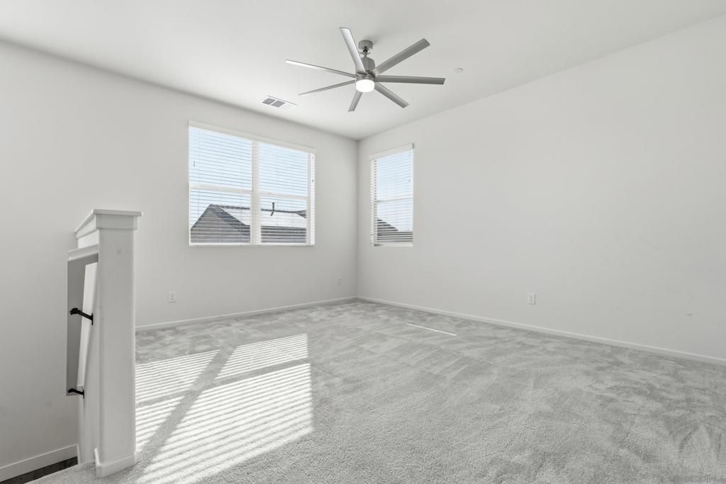 Image 8 of property listing at 2098 Paseo Cultura, Chula Vista, CA 91913