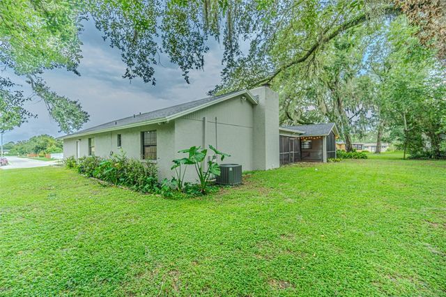 9217 KINGSRIDGE DRIVE, Temple Terrace, FL 33637